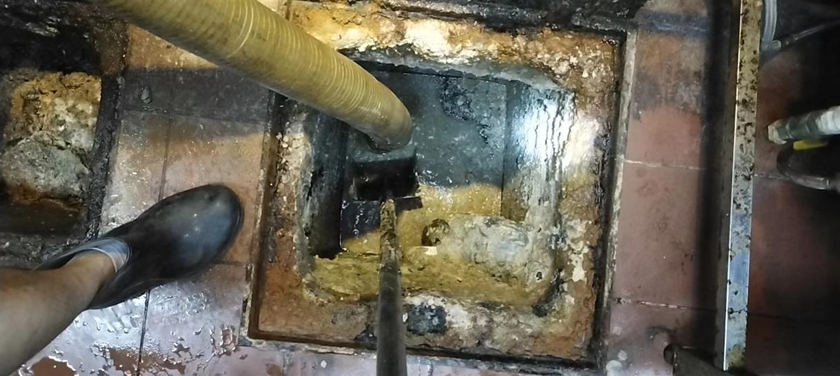 莱西污水池清理一般都有毒气，怎么预防中毒呢？